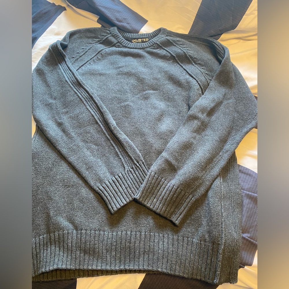 Kennith Cole. Size XL